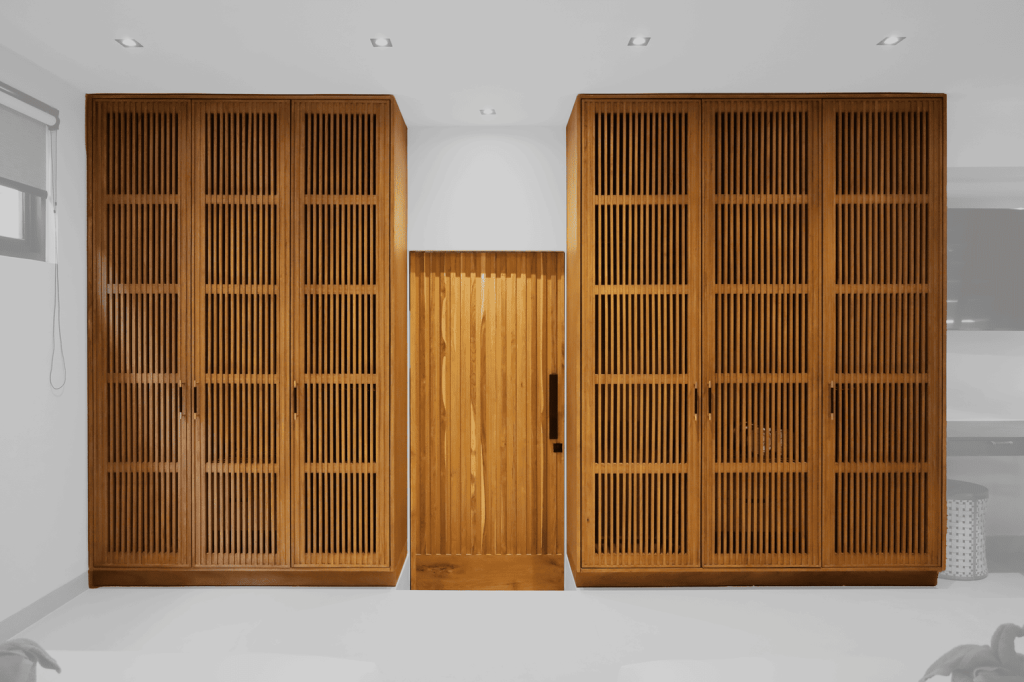 Bespoke built in wardrobes at Villa Mar