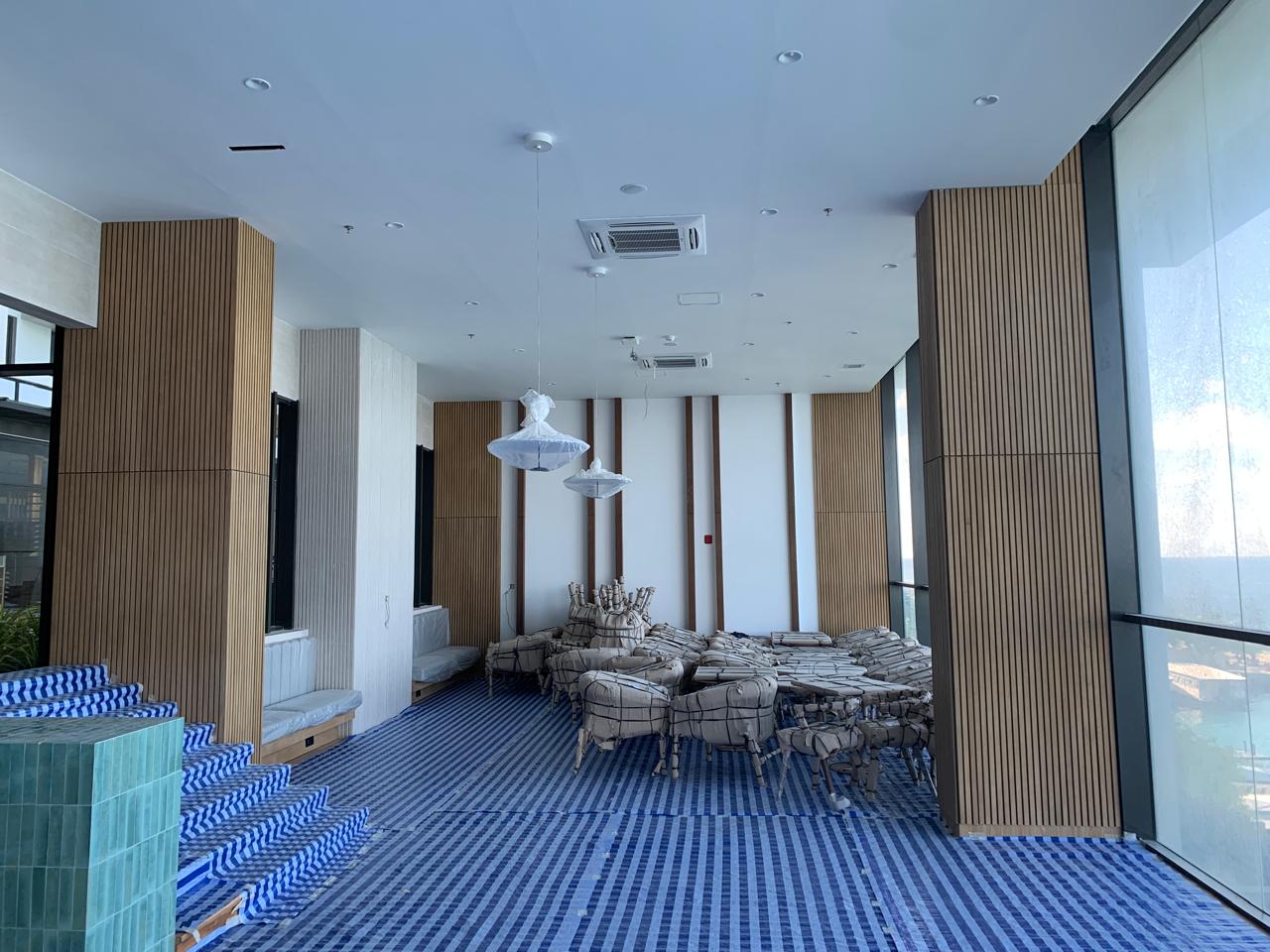 Photo2_tabuDesign_InstallationTeam_Lounge